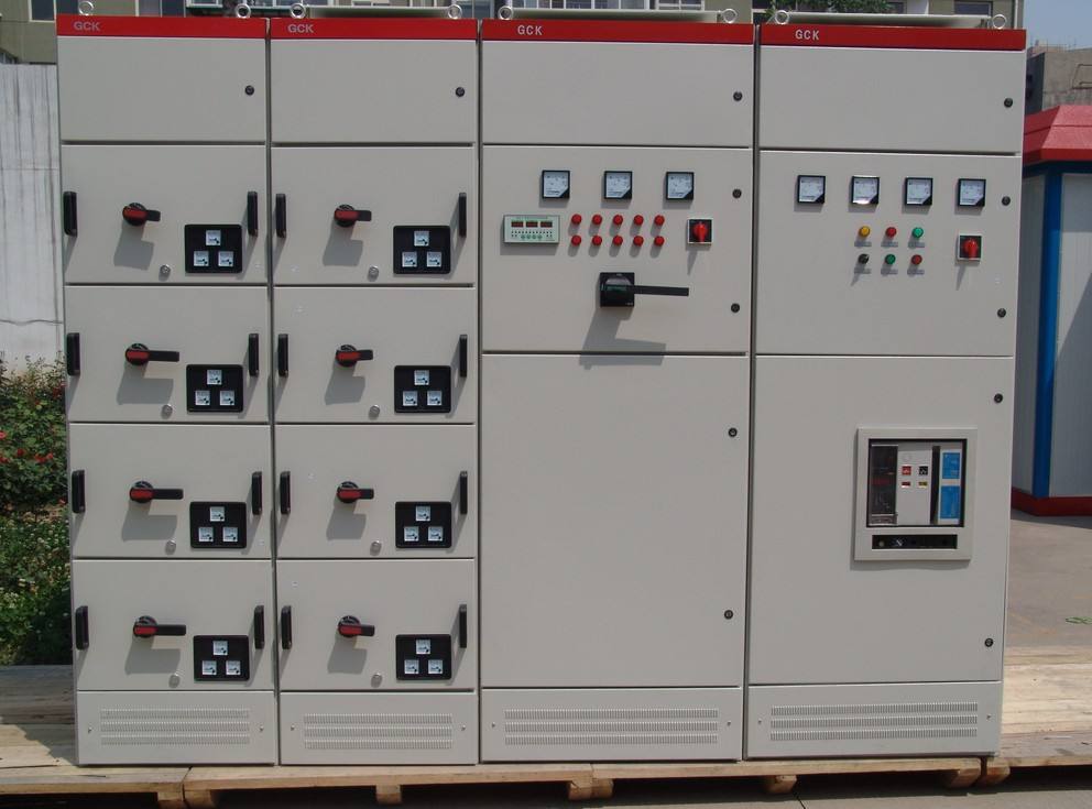 解析抽出式電氣開關柜 知名廠家、主流品牌、產品圖片與行業熱帖全覽